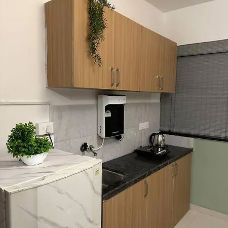 Sage : Private Studio Room In Koregaon Park Pune Exterior photo