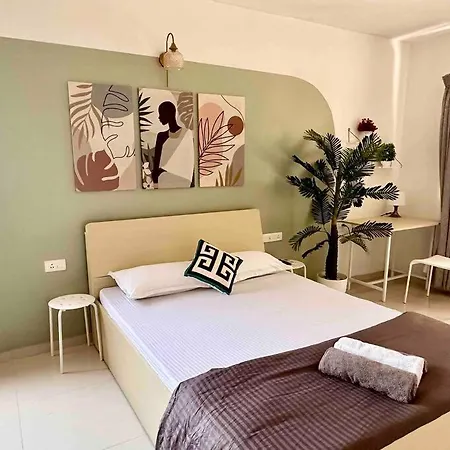 Sage : Private Studio Room In Koregaon Park Pune Exterior photo