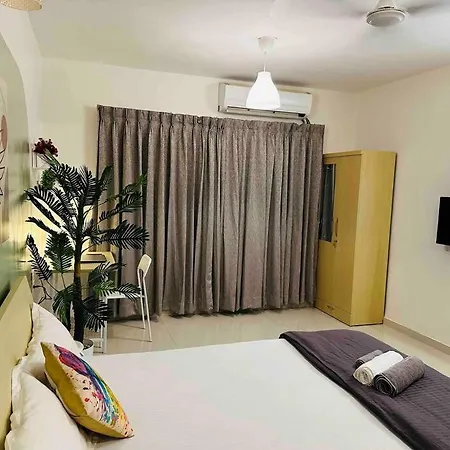 Sage : Private Studio Room In Koregaon Park Pune Exterior photo