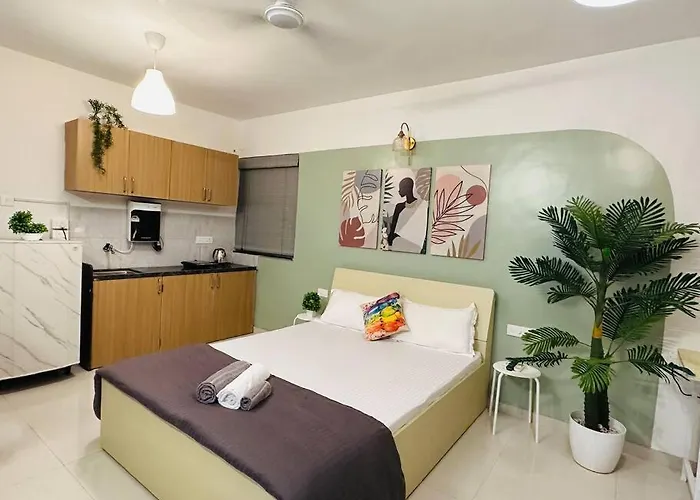 Sage : Private Studio Room In Koregaon Park