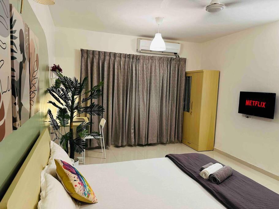 Sage : Private In Koregaon Park Apartment